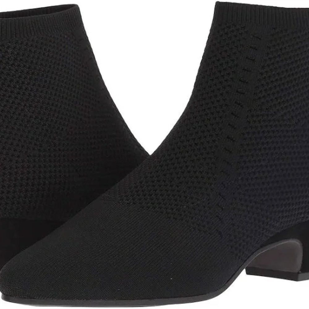 NIB Eileen Fisher Purl Sock Booties 7.5 Med